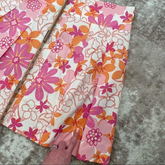 OBOE Flare Hem Floral Skirt
White with Lavender and Red Floral print SZ M - Picture 8 of 11